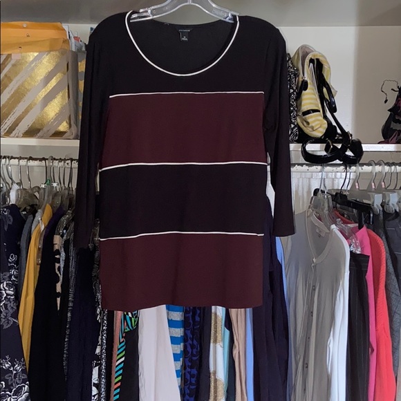 Top - Picture 1 of 2